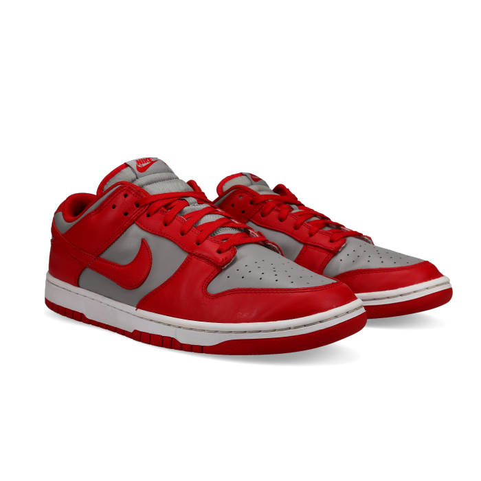 Nike Dunk Low 'UNLV' (2021) - Front View