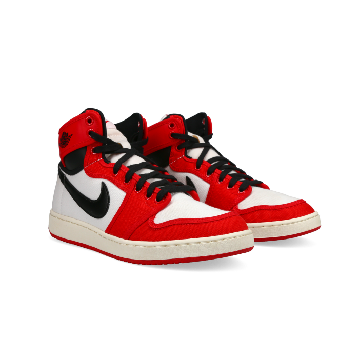 Jordan 1 KO 'Chicago' 2021 - Front View