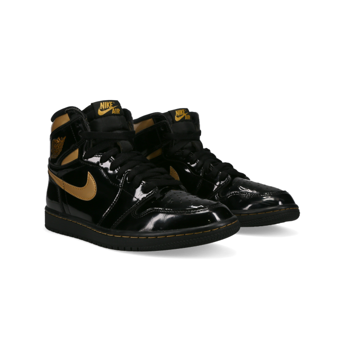 Jordan 1 Retro High OG 'Black Metallic Gold' - Front View