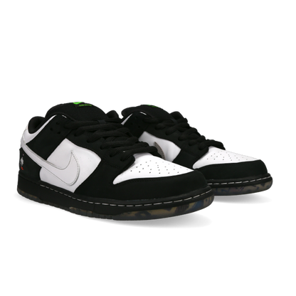 Jeff Staple X Nike SB Dunk Low 'Panda Pigeon' - Front View