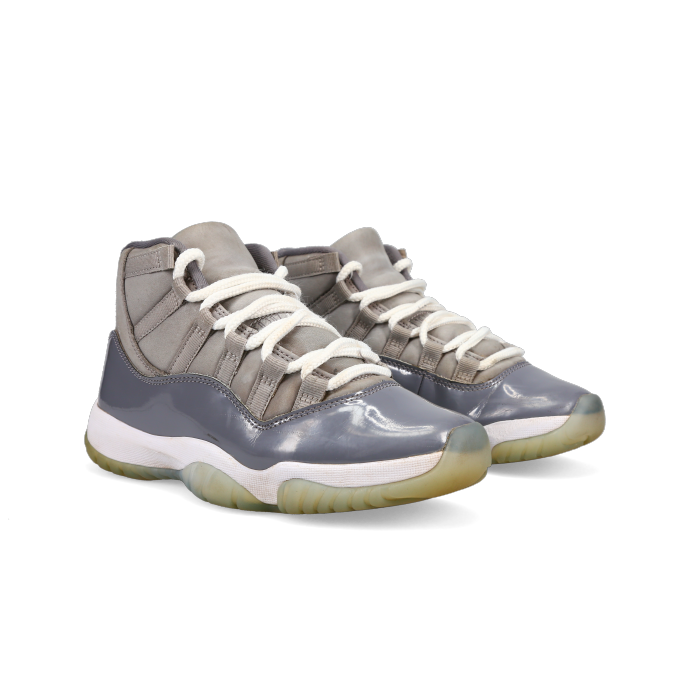 Jordan 11 Retro 'Cool Grey' 2021 - Front View