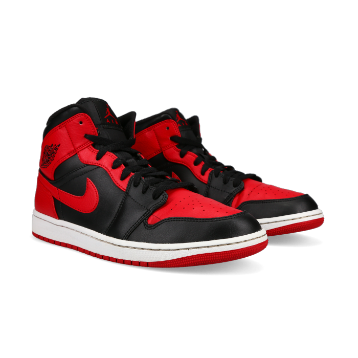 Jordan 1 Mid 'Banned' 2020 - Front View