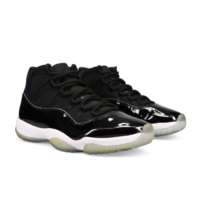 Jordan 11 Retro 'Space Jam' 2016 - Front View