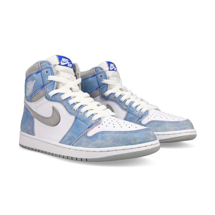 Jordan 1 Retro High OG 'Hyper Royal' - Front View