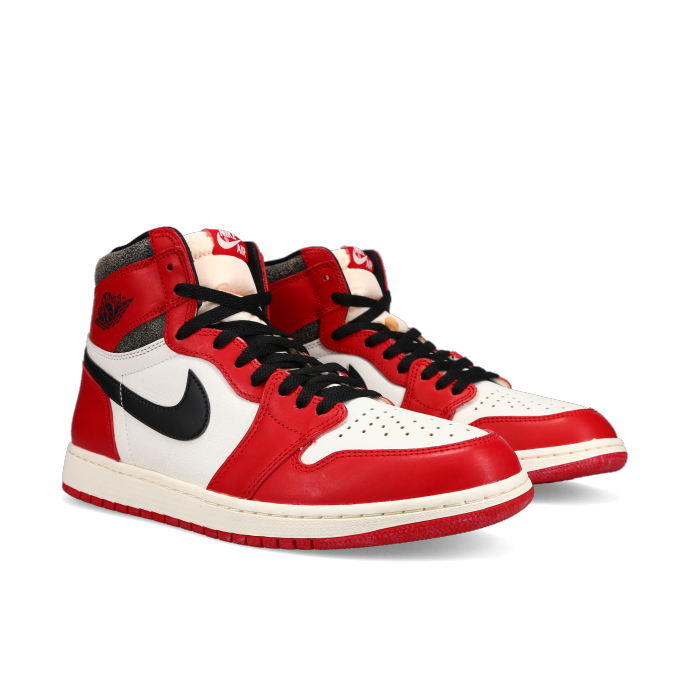 Jordan 1 Retro High OG 'Chicago Lost And Found' - Front View