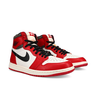 Jordan 1 Retro High OG 'Chicago Lost And Found' - Front View