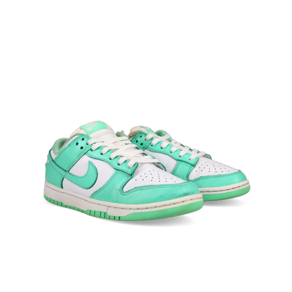 Nike Dunk Low 'Green Glow' (W) - Front View