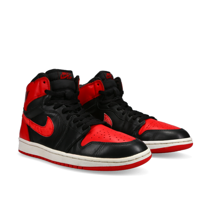 Jordan 1 Retro 'Bred' 2001 - Front View