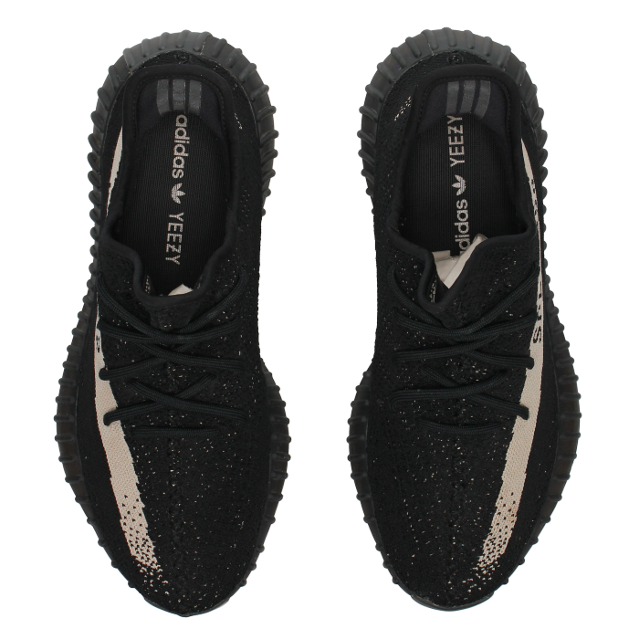 Adidas Yeezy Boost 350 V2 'Oreo' 2016/2022 - Side View