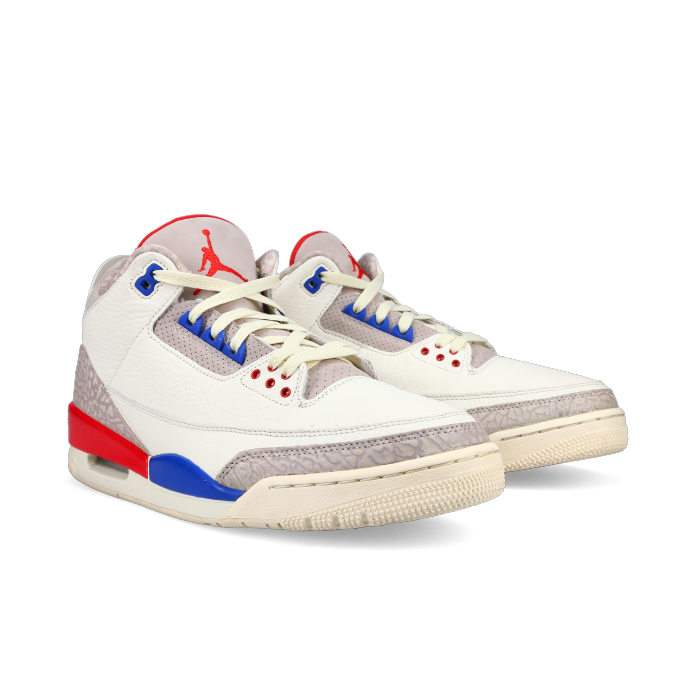 Jordan 3 Retro 'International Flight' - Front View