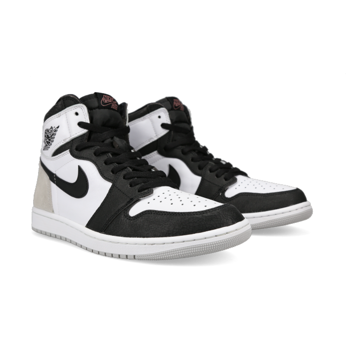 Jordan 1 Retro High OG 'Stage Haze' - Front View