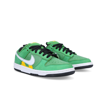 Nike SB Dunk Low Pro 'Green Taxi Series Tokyo' - Front View