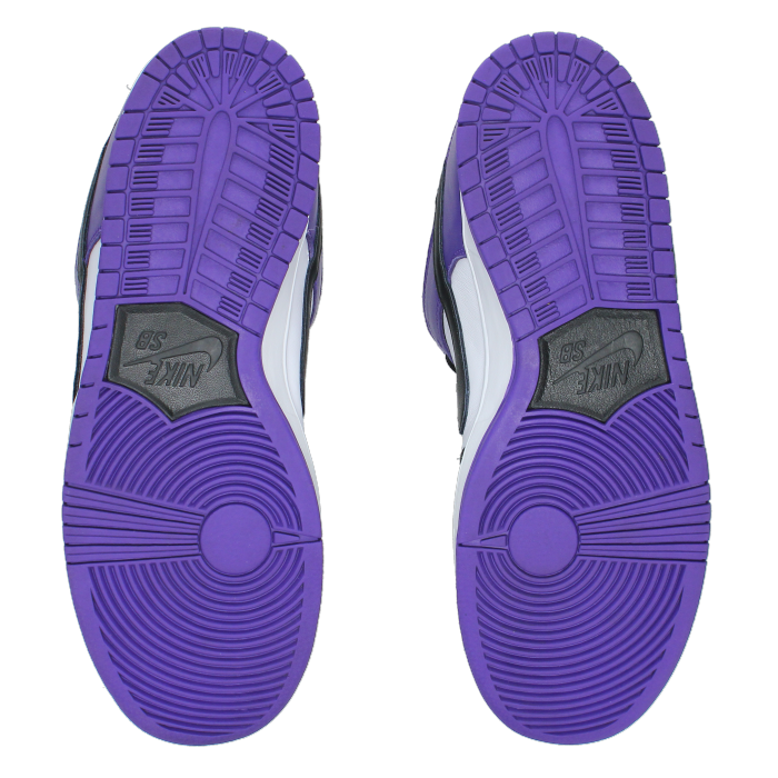 Nike SB Dunk Low 'Court Purple' - Back View