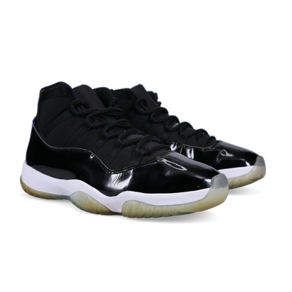 Jordan 11 Retro 'Space Jam' 2016 - Front View