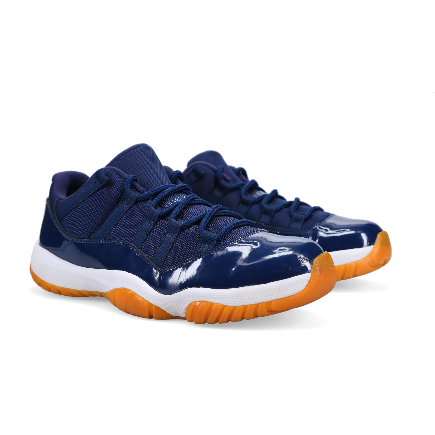 Jordan 11 Retro Low 'Navy Gum' - Front View