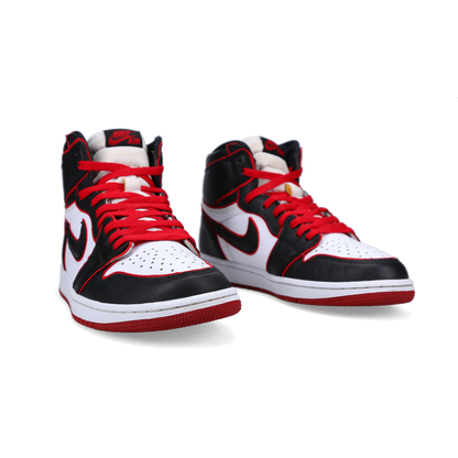 Jordan 1 Retro High OG 'Bloodline' - Side View