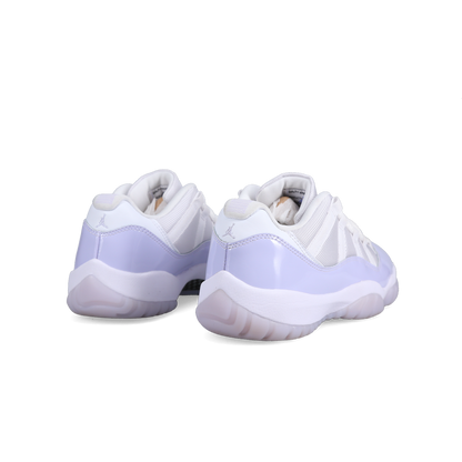 Jordan 11 Retro Low 'Pure Violet' (W)