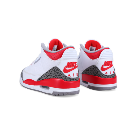 Jordan 3 Retro 'Fire Red' 2022