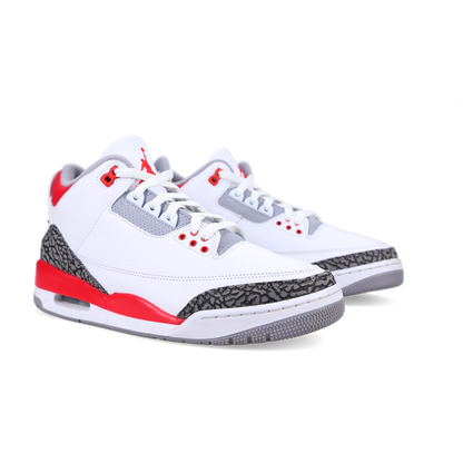 Jordan 3 Retro 'Fire Red' 2022 - Front View