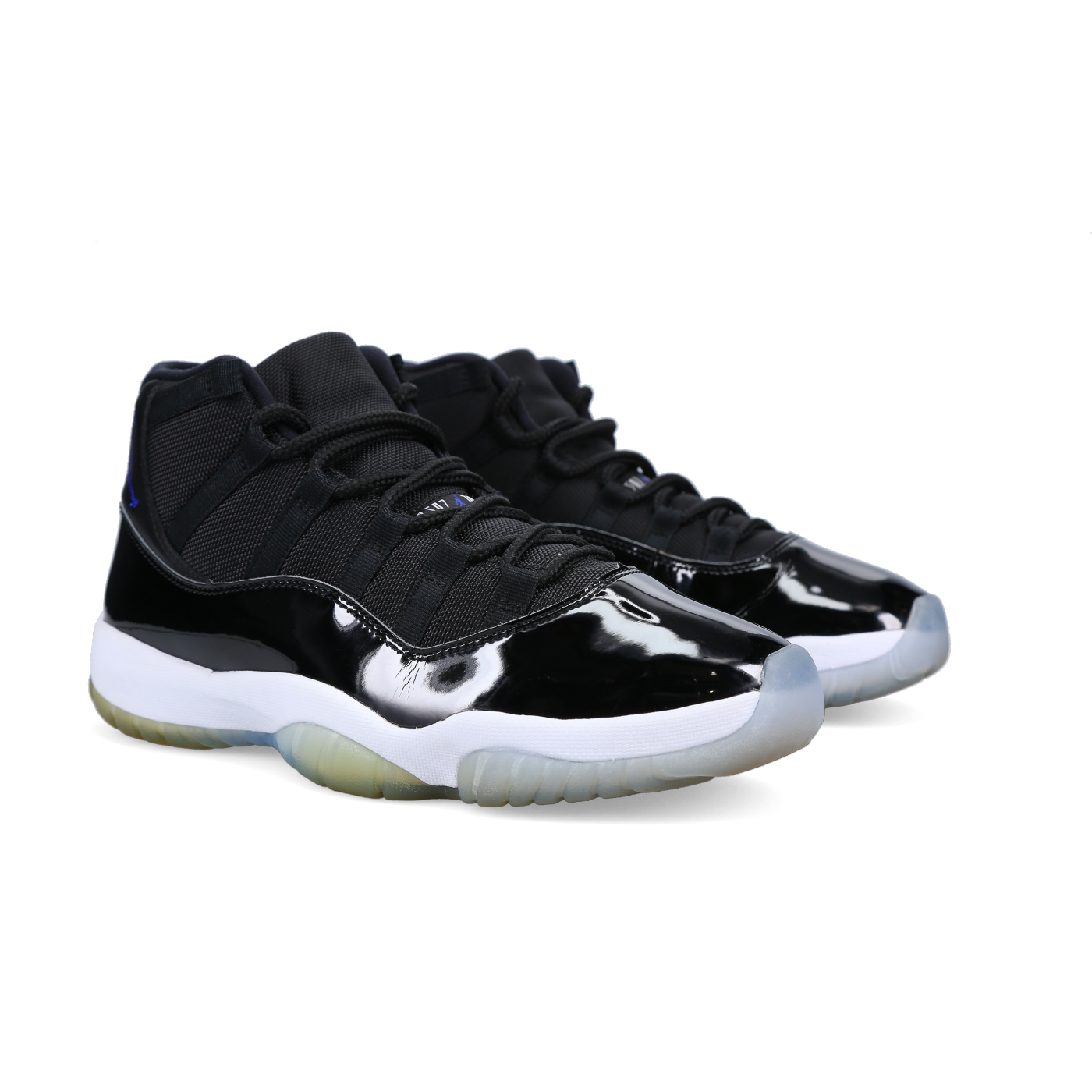 Jordan 11 Retro 'Space Jam' 2016 - Front View