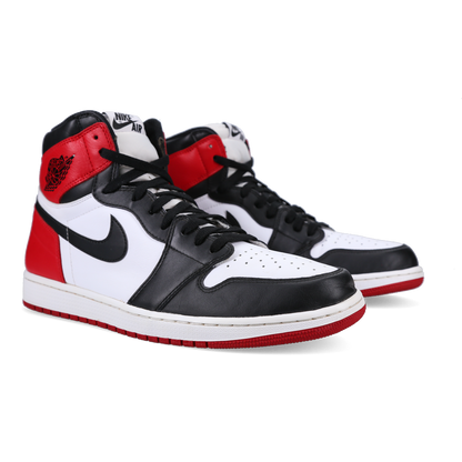 Jordan 1 Retro 'Black Toe' 2016 - Front View