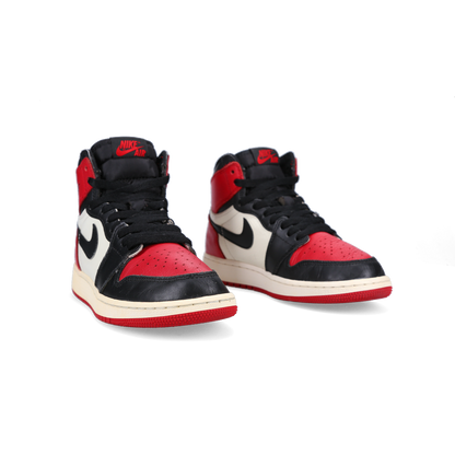 Jordan 1 Retro High OG 'Bred Toe' (GS) - Side View