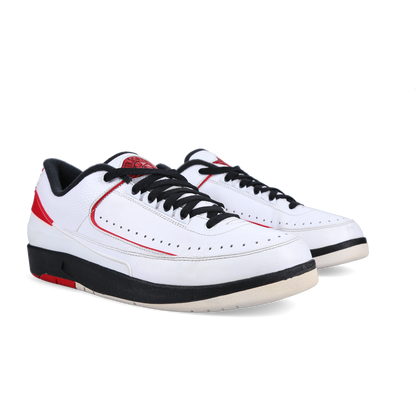 Jordan 2 Retro Low 'Chicago' 2016 - Front View