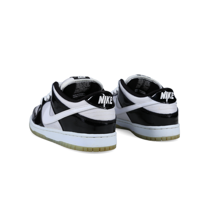 Nike SB Dunk Low 'Concord'