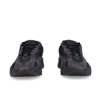 Yeezy Boost 700 V2 'Vanta' - Back View