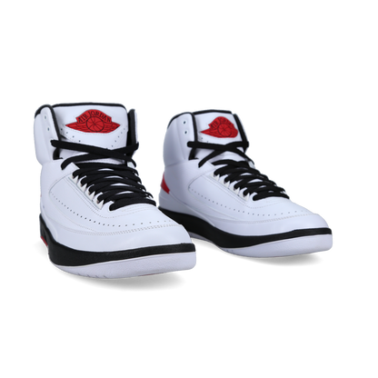 Jordan 2 Retro 'Chicago' 2022 - Side View