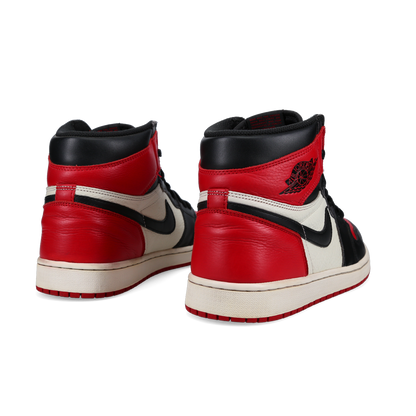 Jordan 1 Retro High OG 'Bred Toe'