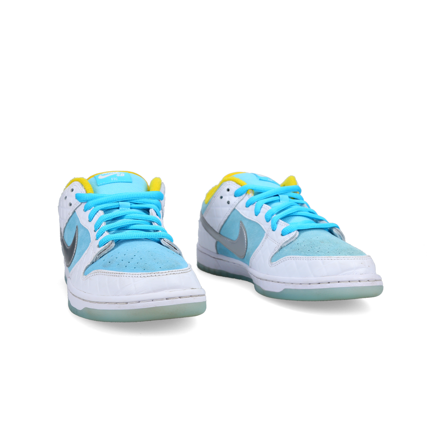 FTC X Nike SB Dunk Low 'Lagoon Pulse' - Side View