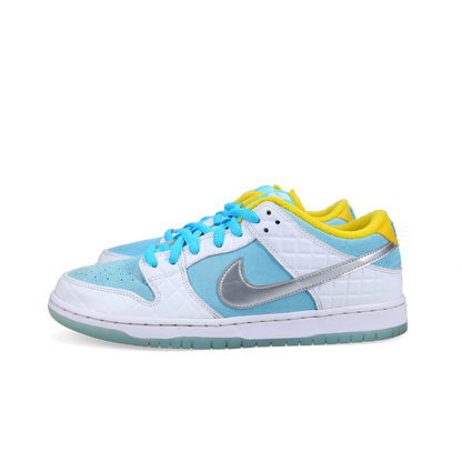 FTC X Nike SB Dunk Low 'Lagoon Pulse'