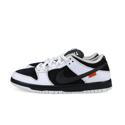 Tightbooth X Dunk Low SB