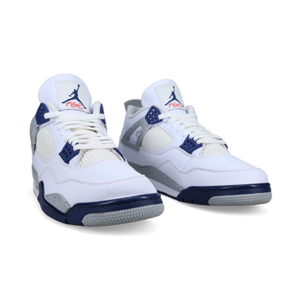 Jordan 4 Retro 'Midnight Navy' - Side View