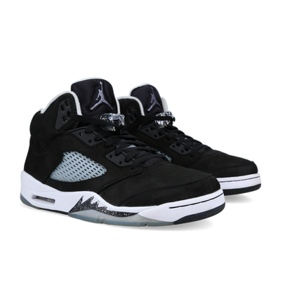 Jordan 5 Retro 'Oreo' (2021) - Front View