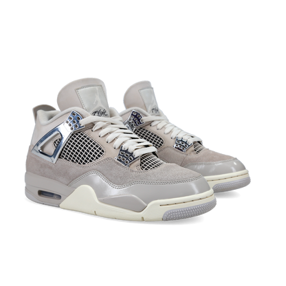 Jordan 4 Retro WMNS 'Frozen Moments' (W) - Front View