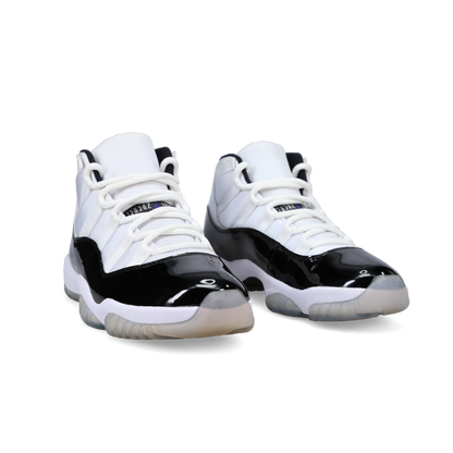 Jordan 11 Retro 'Concord' (2018) - Side View