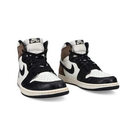 Jordan 1 Retro High OG 'Dark Mocha' - Side View