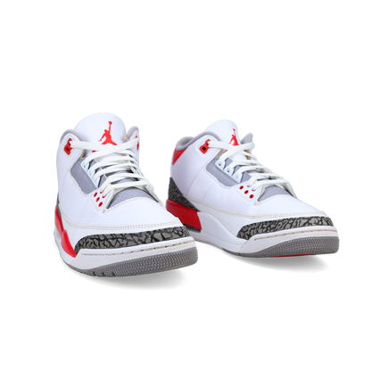 Jordan 3 Retro 'Fire Red' (2022) - Side View