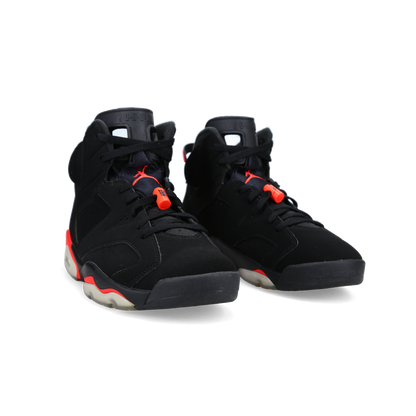 Jordan 6 Retro 'Infrared' (2019) - Side View