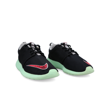 Roshe One FB 'Yeezy' - Side View