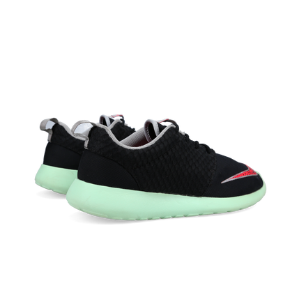 Roshe One FB 'Yeezy'