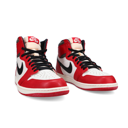 Jordan 1 Retro High OG 'Chicago Lost Found' - Side View